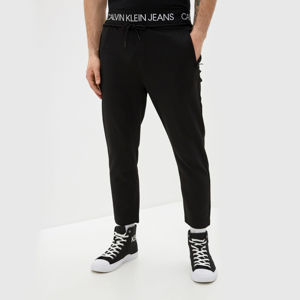 Calvin Klein pánské černé kalhotové tepláky - XL (BAE)